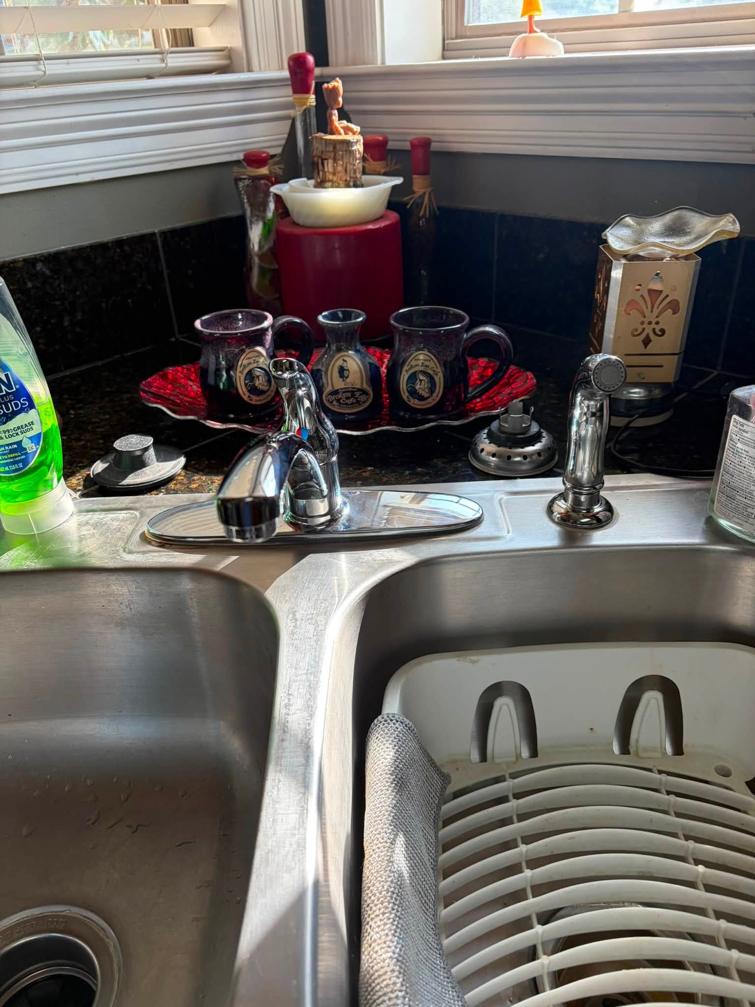 Kitchen Sink Faucet Replacement.