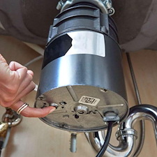 Why-does-your-garbage-disposal-keep-tripping-the-reset-button 0